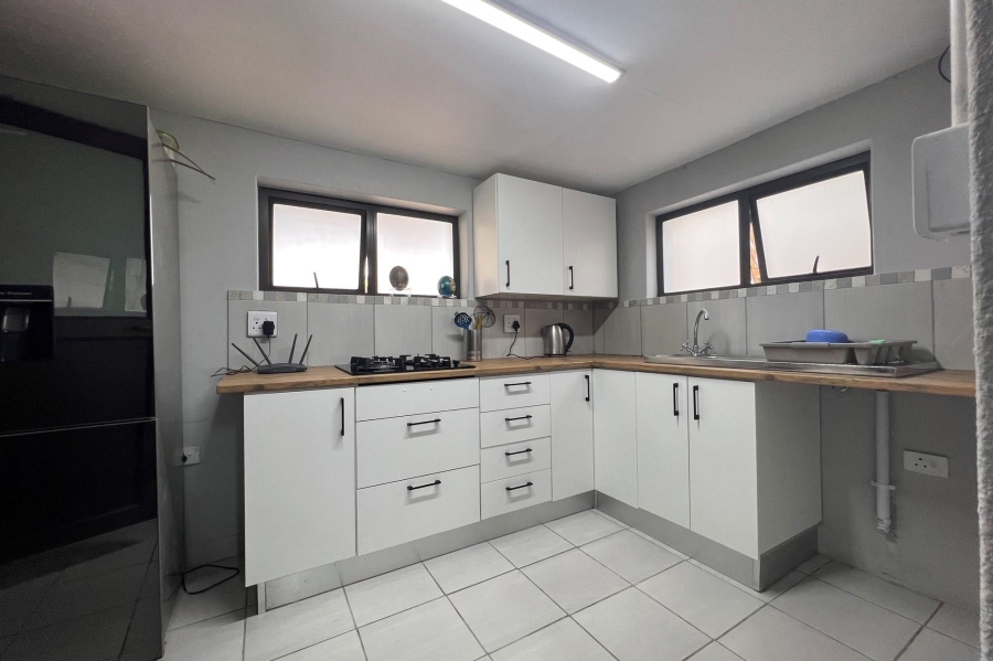 1 Bedroom Property for Sale in Flamingo Vlei Western Cape
